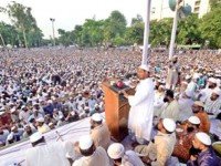 পাঠ্যসুচী দিয়ে দেশকে ’৪৭ এর পূর্বাবস্থায় নিয়ে যাওয়ার ষড়যন্ত্র চলছে- মহাসমাবেশে পীর সাহেব চরমোনাই